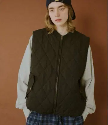 BROKEN BASE 퀼팅 베스트 Quilted Vest