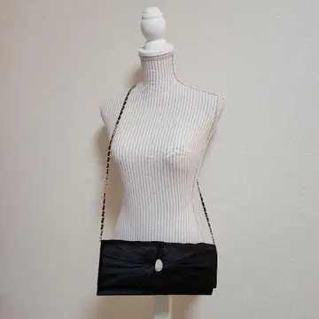 블랙 트위스트 디자인 파티 백