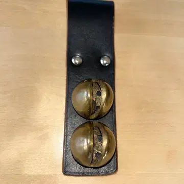 남부 곰 퇴치용 방울 이중 가죽