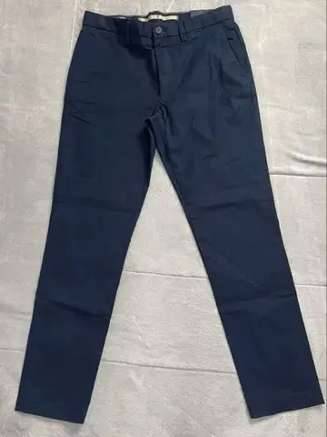 바나나 리퍼블릭 Lived-In Chino 스키니 핏 팬츠