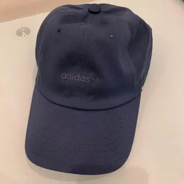 [새상품] adidas 네이비 캡