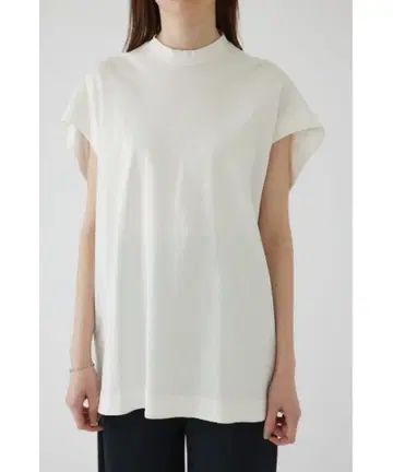 RIM.ARK 오버사이즈 스퀘어 탑 새상품급