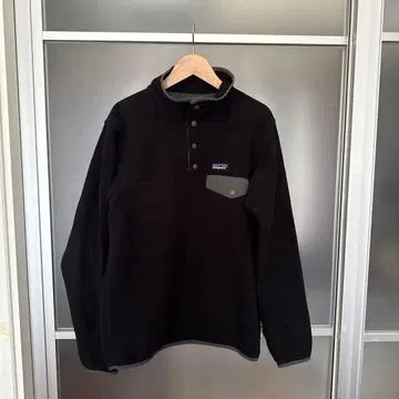 Patagonia 신틸라 스냅 T 플리스 자켓 올 블랙