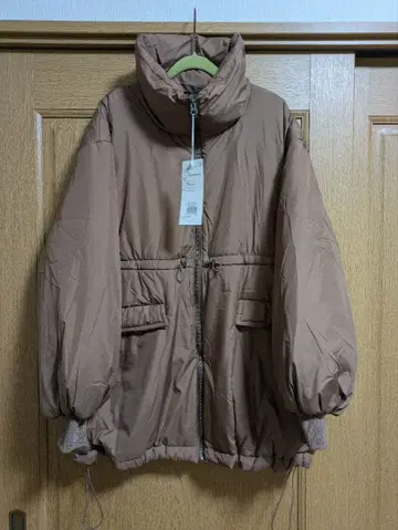 AZUL 충전솜 코트 브라운