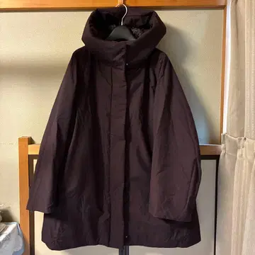 유니클로 하이브리드 다운 코트 M