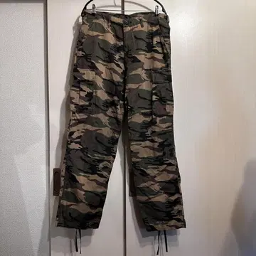 ALPHA INDUSTRIES RN35569 W39 HR1132