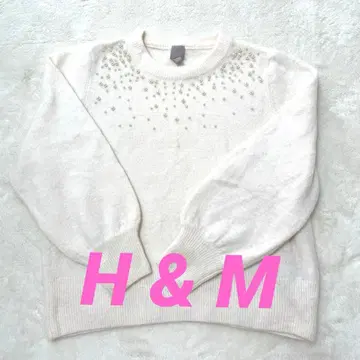 아이보리 비쥬 장식 펄 니트 스웨터