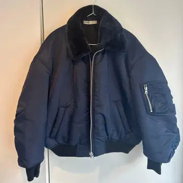 네이비 봄버 자켓 퍼 포함