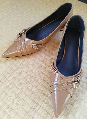 [ 새상품급 ] 캐주얼 여성 신발 23cm