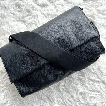 컨디션 최상! ear PAPILLONNER 와이드 테이프 숄더백