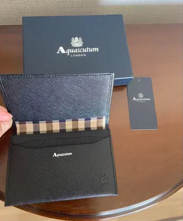 Aquascutum 블랙 명함지갑