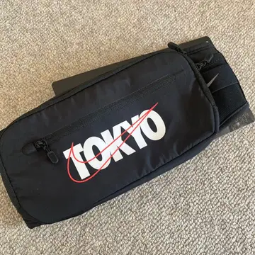 NIKE 웨스트 파우치 TOKYO 바디백 RN8040 블랙