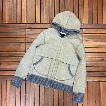 캐나다제 wings + horns 맨투맨 집업 후드티