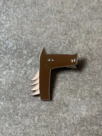 미나 페르호넨 브라운 말 mina perhonen 브로치