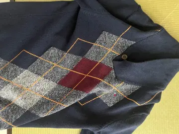 타미힐피거 다이아몬드 패턴 니트 스웨터