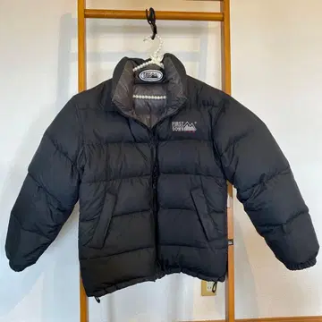 FIRST DOWN 블랙 다운 자켓 극상
