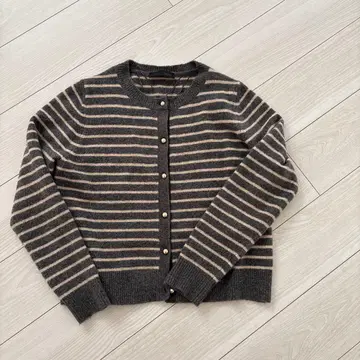 ZARA 스트라이프 패턴 니트 가디건