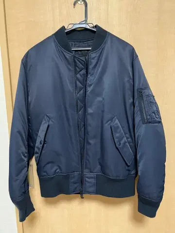 유니클로 MA-1 블루종 플라이트 자켓 남성용 M