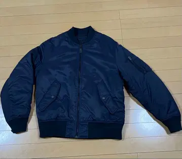 유니클로 MA-1 블루종 플라이트 자켓 남성용 M