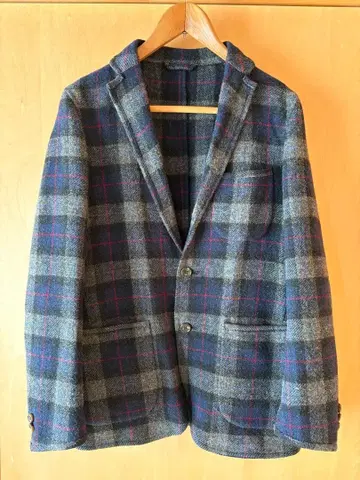사이즈 S 상당 영국 MOON 사 원단 사용 트위드 자켓