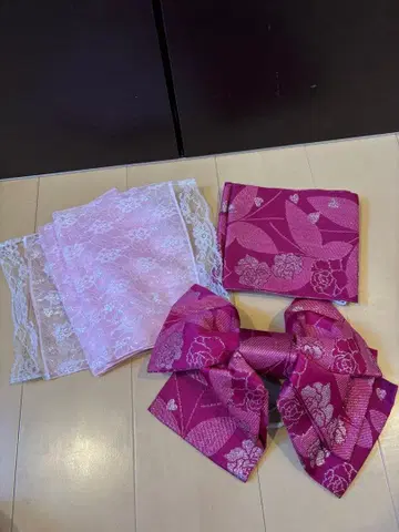 꽃무늬 부착 오비와 레이스 오비 장식 천 세트