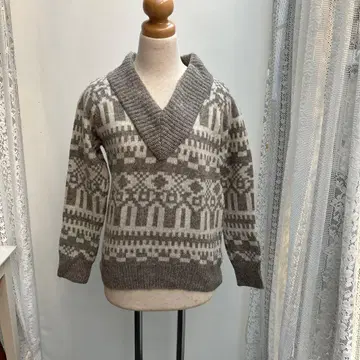 언타이틀 스웨터