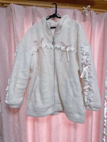 Honey Cinnamon 코튼 레이스 페이크 보아 아우터