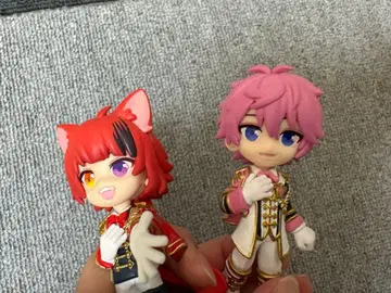 스토푸리 피규어