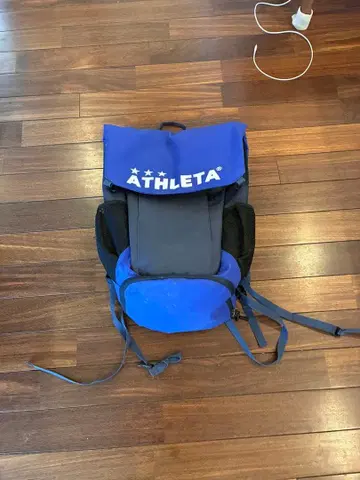 아스레타 백팩 파랑 정가 9000엔+세금