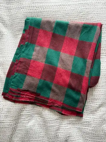 다니엘라 그레지스 캐시미어 체크 무늬 대형 스톨