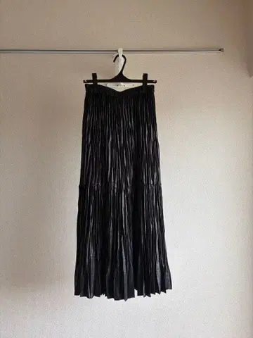 BEAUTY&YOUTH/친츠 랜덤 플리츠 스커트/블랙