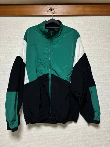 나일론 자켓 다색 사용 3종류