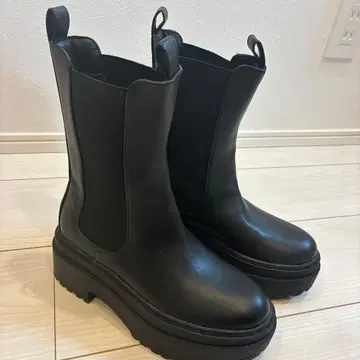 통굽 블랙 사이드 고어 부츠 S