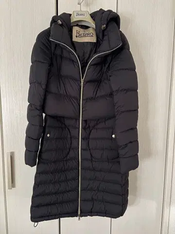 헬레노 여성용 다운 코트 사이즈 40