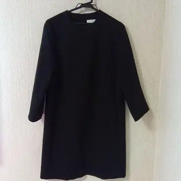 Bailsey 블랙 무릎 기장 원피스 블랙