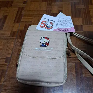 헬로키티 50주년 숄더백