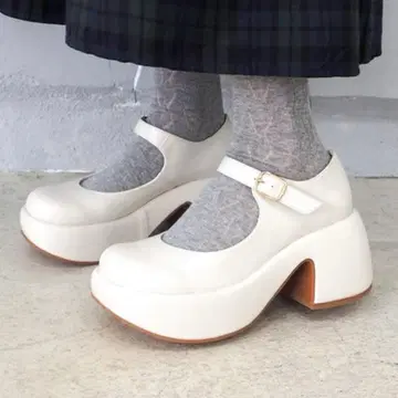 키다리 아저씨 통굽 이마 스트랩 펌프스 아이보리