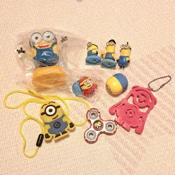 미니언 굿즈 묶음 판매 피규어 키링 완구 세트