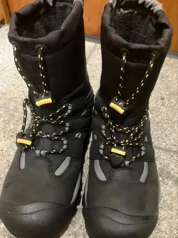 KEEN 부츠 12018-BKYE 27cm