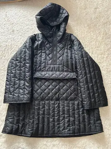 So close 판초풍 충전솜 아우터 블랙 후드 부착 발수 가공