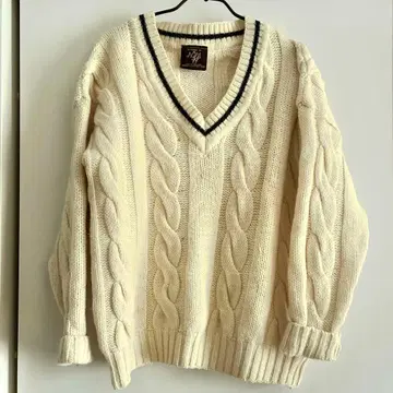 구제 의류 vintage 아이보리 V넥 케이블 니트 칠드런 스웨터