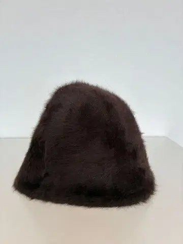 odds 다크 브라운 퍼 햇