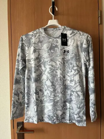 언더아머 카모 패턴 긴팔 티셔츠 M
