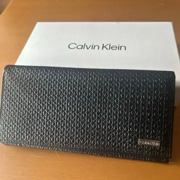 Calvin Klein 블랙 장지갑