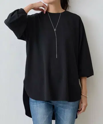 비어즐리 T 블라우스