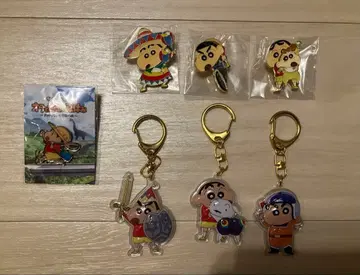 짱구는 못말려 키링 핀 배지 세트