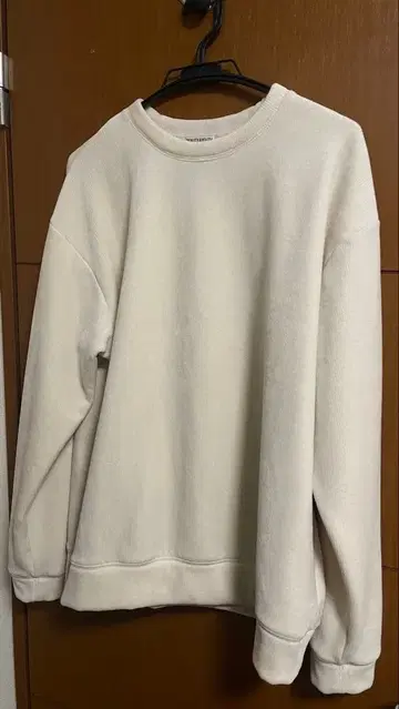 [속기모] Beauty and Youth 화이트 트레이닝복 M사이즈