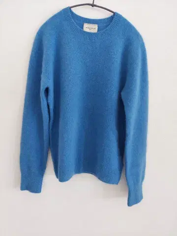 UNITED ARROWS 블루 긴팔 스웨터 (너구리/캐시미어)