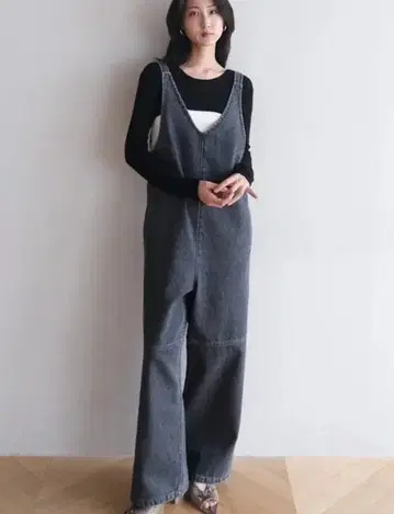 새상품 searoomlynn / V 프론트 Denim 살로펫 M 사이즈