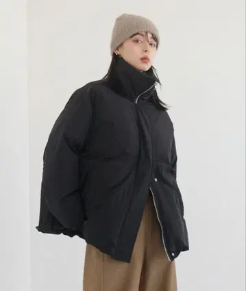 블랙 다운 자켓